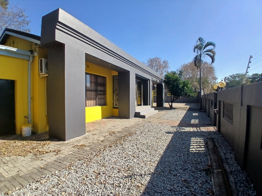 Commercial Property for Sale in Bodorp North West